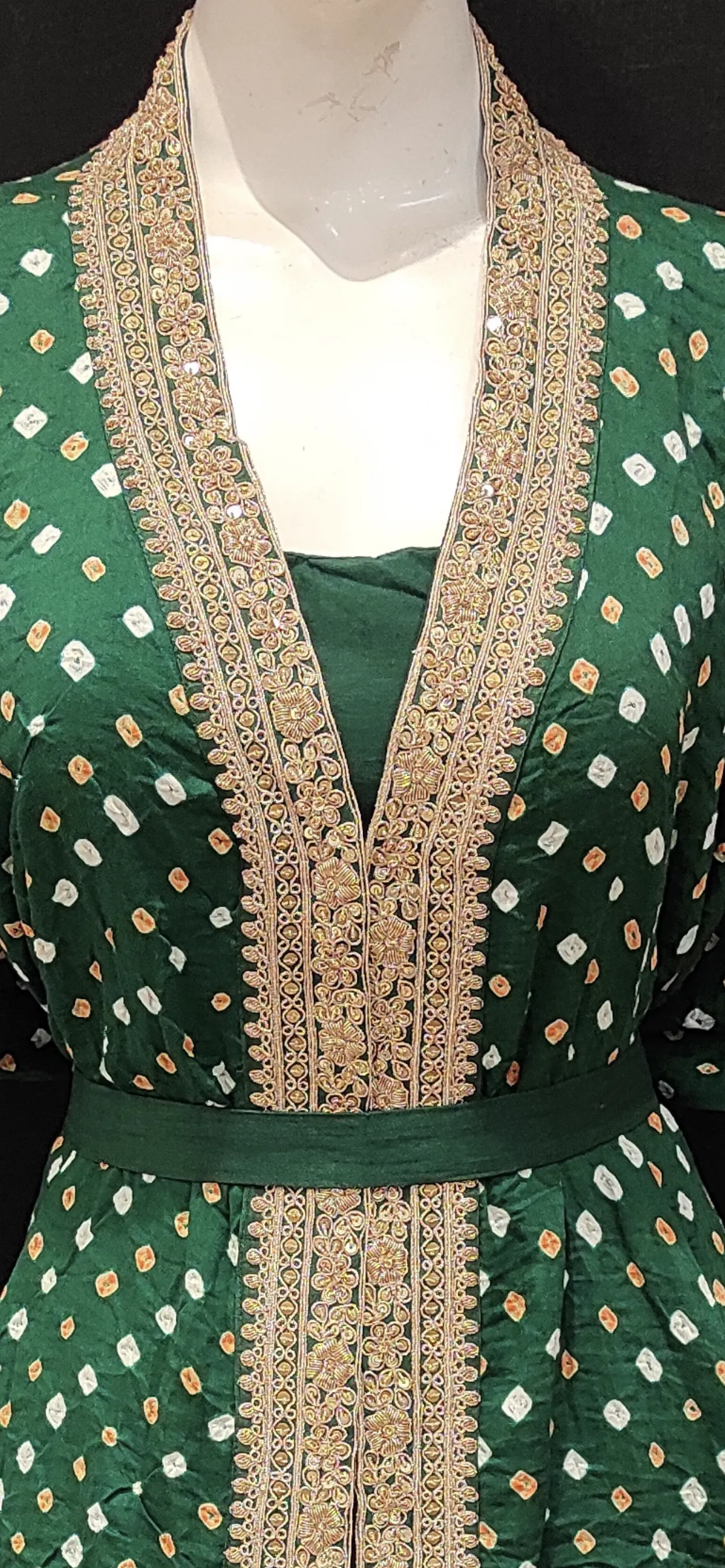 Bandhani Jacket With Zari Border And Dhoti