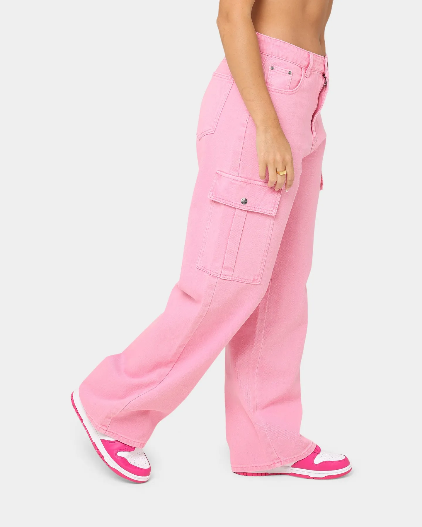 XXIII Women's Harika Cargo Pants Washed Pink